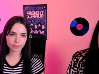 amanda-striking