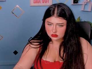 amanda-striking Live Webcam on CamSoda