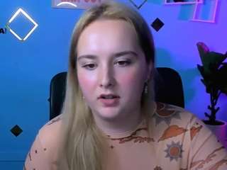amanda-striking