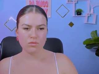 amanda-striking