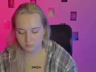 amanda-striking