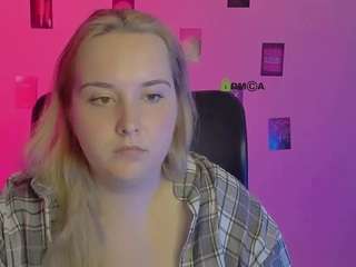 amanda-striking