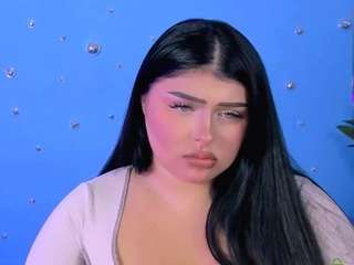 amanda-striking