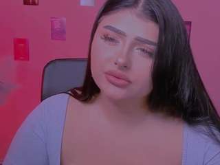 amanda-striking