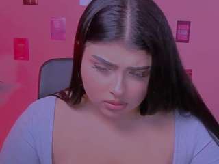 amanda-striking