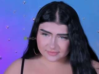 amanda-striking