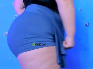 amanda-striking