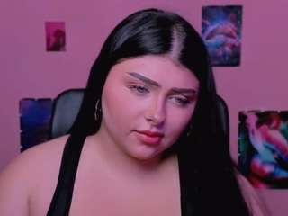 amanda-striking