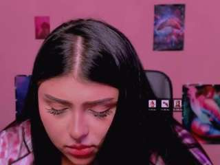 amanda-striking