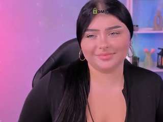 amanda-striking