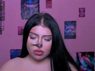 amanda-striking