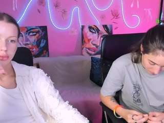 celia-mist live webcam show