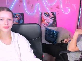 celia-mist live webcam show