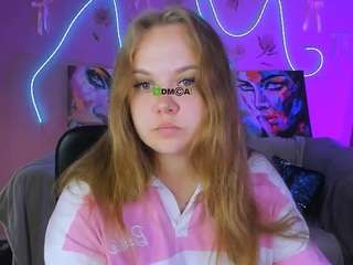 celia-mist live webcam show