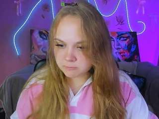 celia-mist live profile
