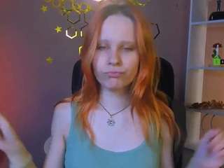 celia-mist live webcam show