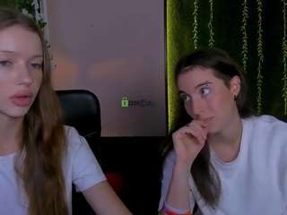 celia-mist live webcam show