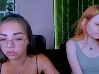 celia-mist live webcam show