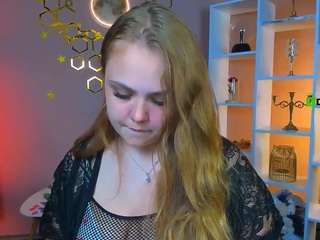 celia-mist live webcam show