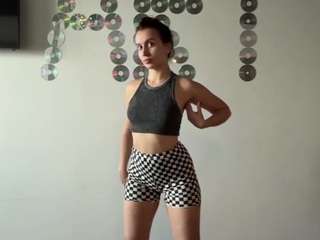 Lina live webcam show