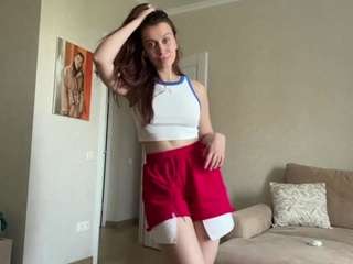 Lina live webcam show