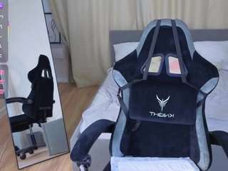 JuliaShyyy — cam show live