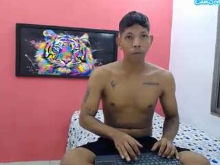 latinosninfomanos