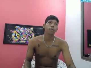 latinosninfomanos
