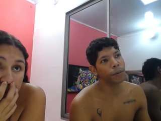 latinosninfomanos live cam preview