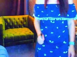LiviaSshy live webcam show