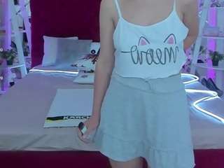 le modèle liviasshy est en webcam porno dans un show sur le site camsoda, il possède les tags suivants: ahegao,brown eyes,young adult,teen (18+),tease,strip,pussy,orgasm,no drinking,natural,naked,lush,lingerie,full nudity,flashing,feet,erotic dance,doggy style,dirty talk,brown hair