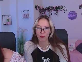 kimi-sky live webcam show
