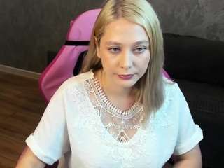 ameliaxcandy's live room