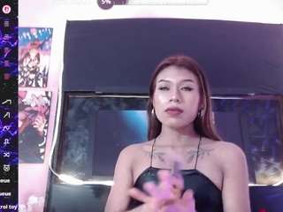 astrid-cardenas's live room