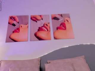 Live cam show with CannelaSmith