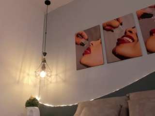 CannelaSmith live webcam show
