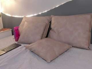 CannelaSmith live webcam show