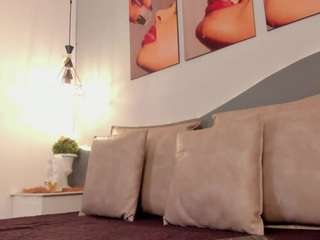 CannelaSmith live webcam show