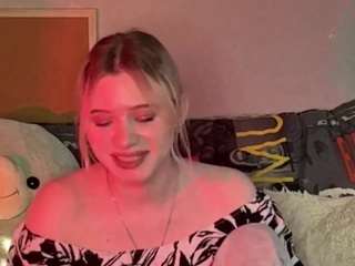 Live cam show with Mia