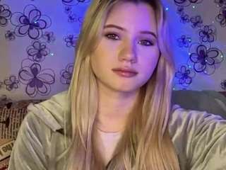Mia live webcam show