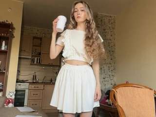 Constancenordyke's cam show statistics and live stream