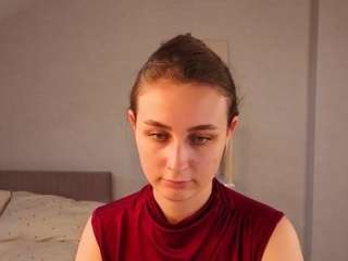 Ellis-Brownn live webcam show