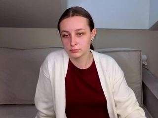 Ellis-Brownn live cam preview