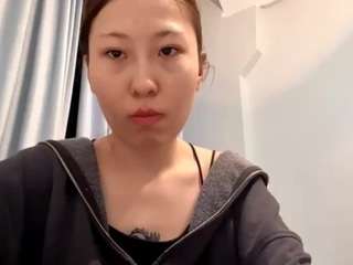 jolielimoges Live Webcam on CamSoda