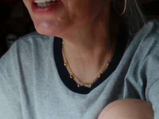 kathleenedwards live webcam show