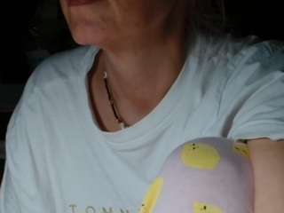 kathleenedwards Live Webcam on CamSoda