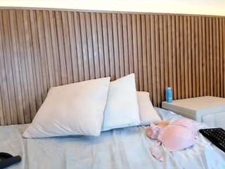 keylaaura live webcam show