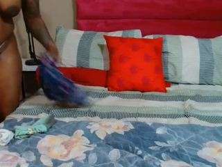 lavenda01 live webcam show