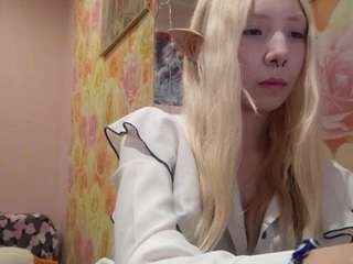 Luna live webcam show