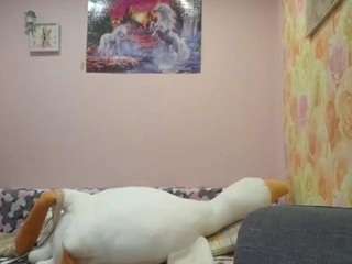 le modèle nataliemacadamia est en webcam porno dans un show sur le site camsoda, il possède les tags suivants: ahegao,pov,ass,massage,naked,natural,no drinking,no smoking,normal,petite,public,lesbian,pussy,role play,strip,tattoos,tease,teen 18,twerk,yoga